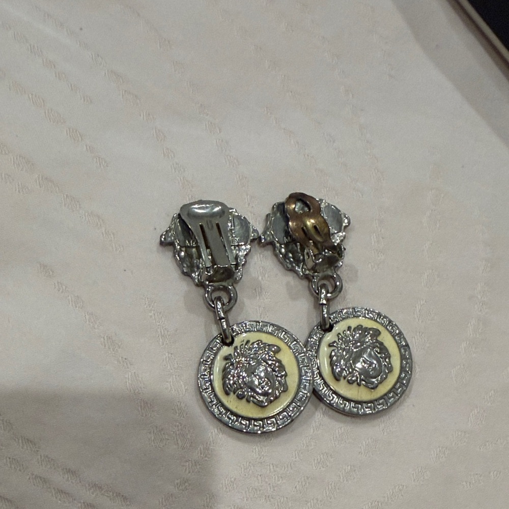 Gianni Versace Medusa Silver and Black clip on drop earrings - Picture 2 of 5